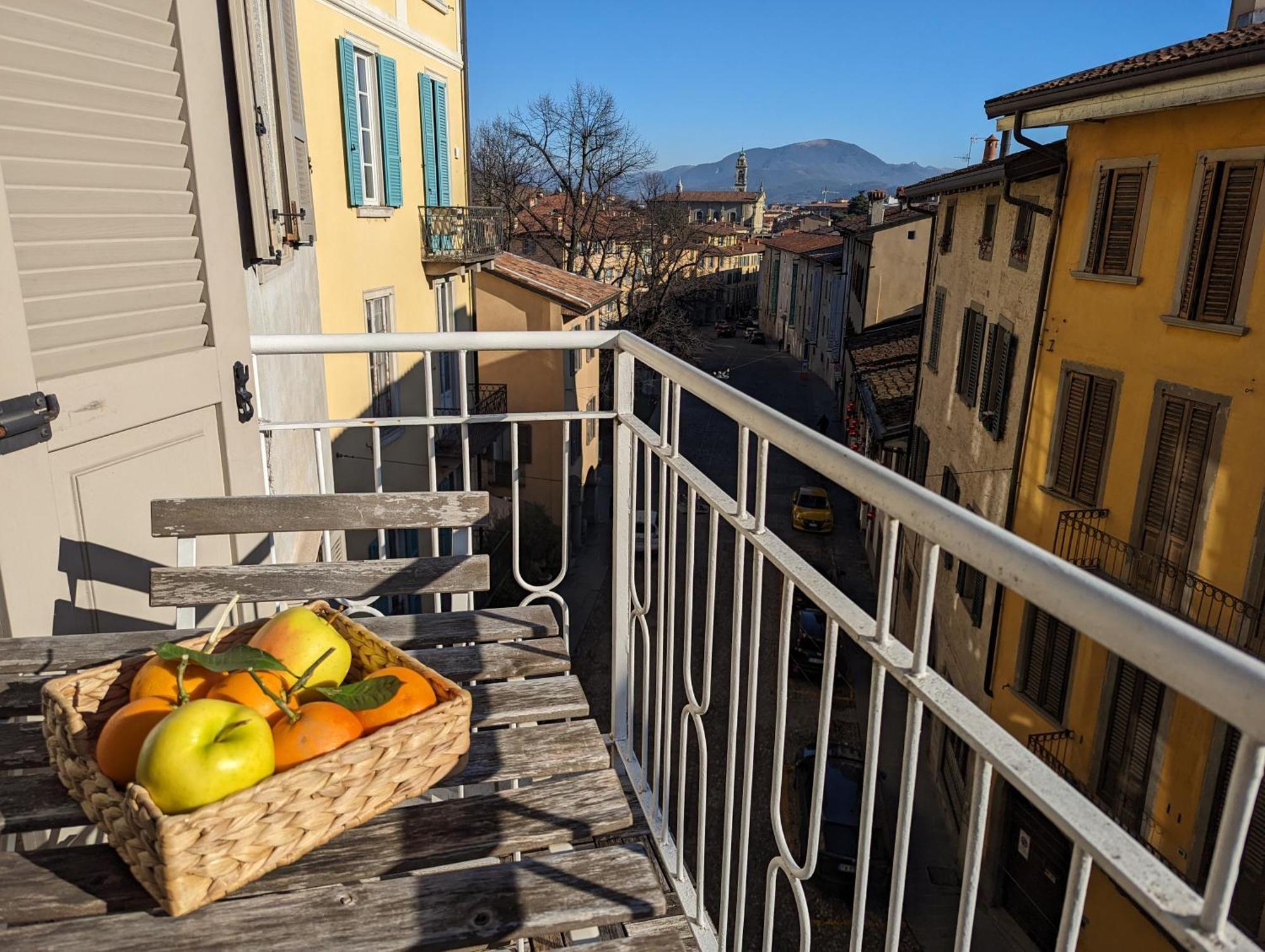 Papavero70 Bergamo Eksteriør bilde
